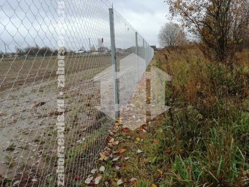 Забор из сетки рабицы в натяг с протяжкой арматуры 40 метров