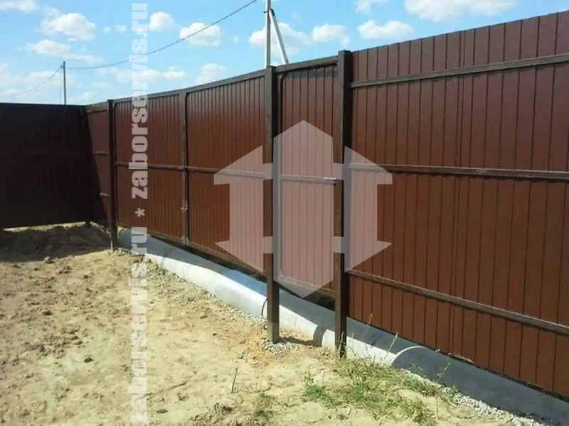 Забор из профнастила 39 метров